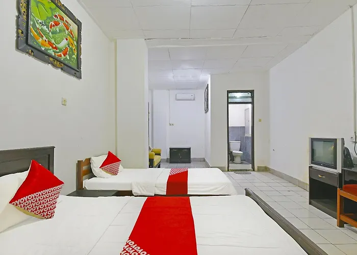 Oyo 3244 Grand Chandra Hotel Denpasar (Bali)