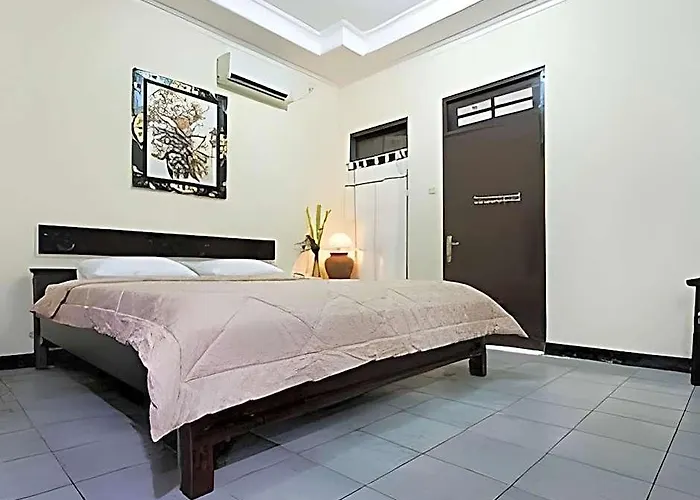 Oyo 3244 Grand Chandra 2*