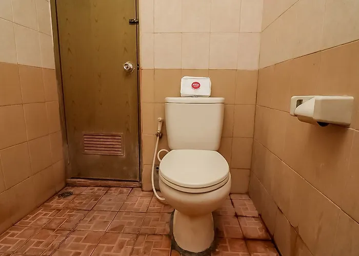 Oyo 3244 Grand Chandra Hotel